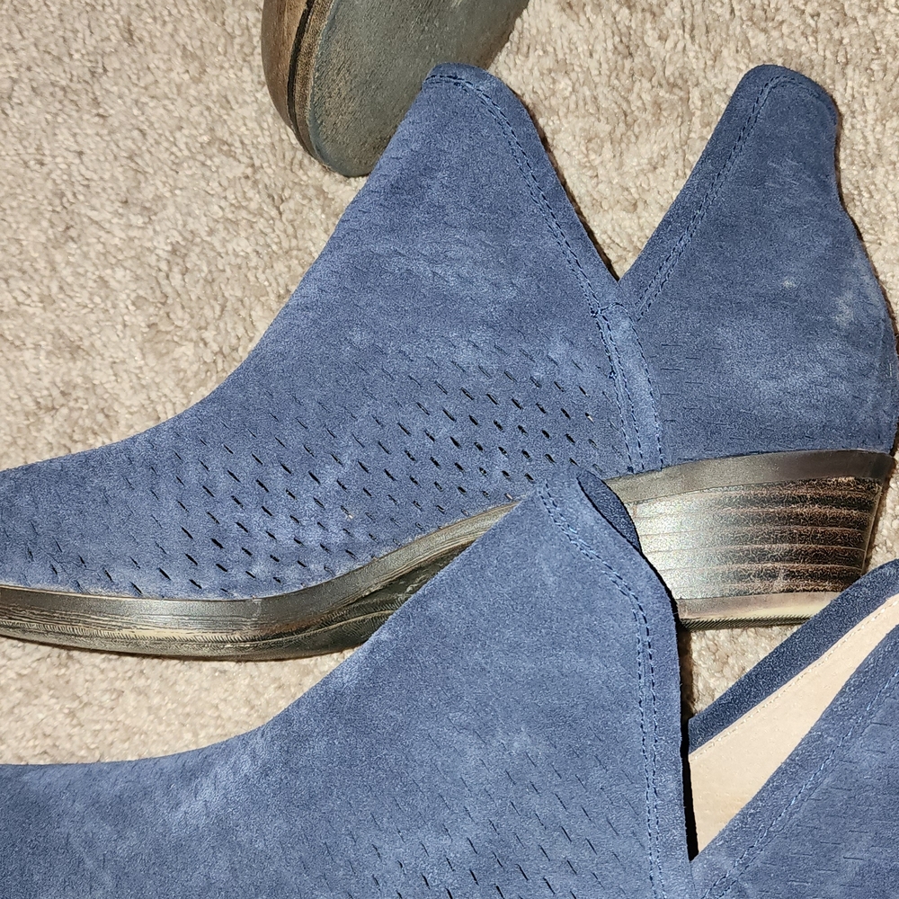 Lucky Brand Women's Navy Suede Ankle Booties - Stylish Low Heel